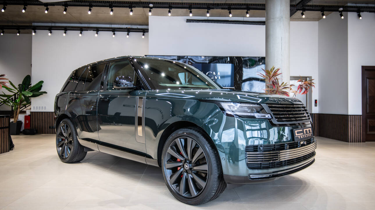 Range Rover SV 2025