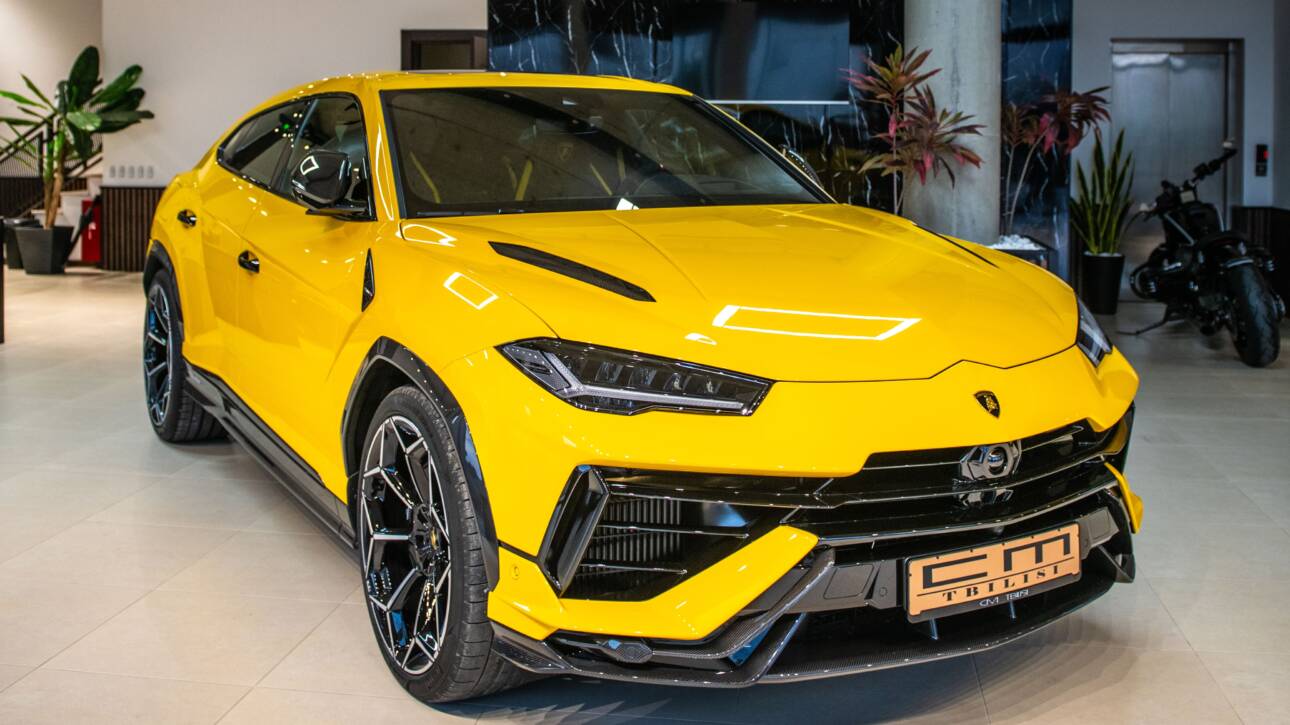Lamborghini Urus 2025